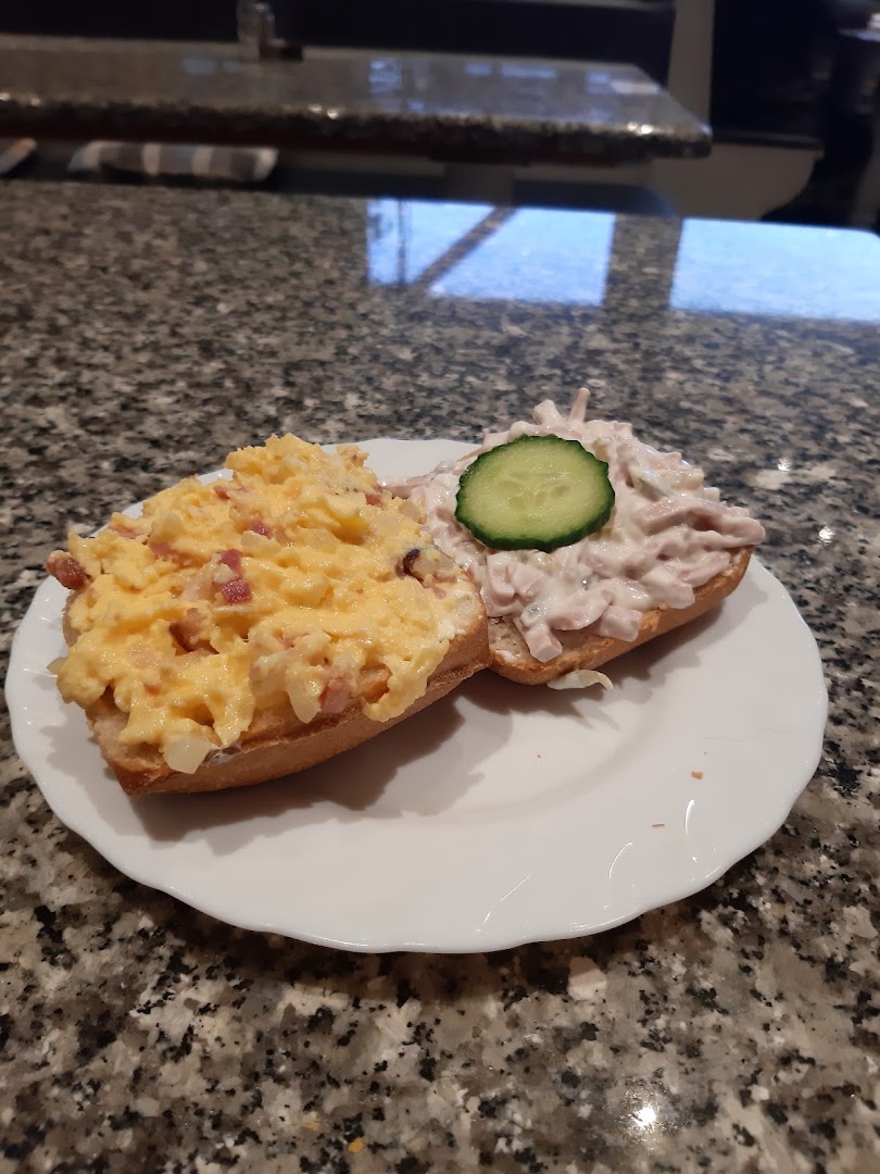 Imbiss Kutscherstube Frühstücksangebot & Mittagstisch · Fotos 9
