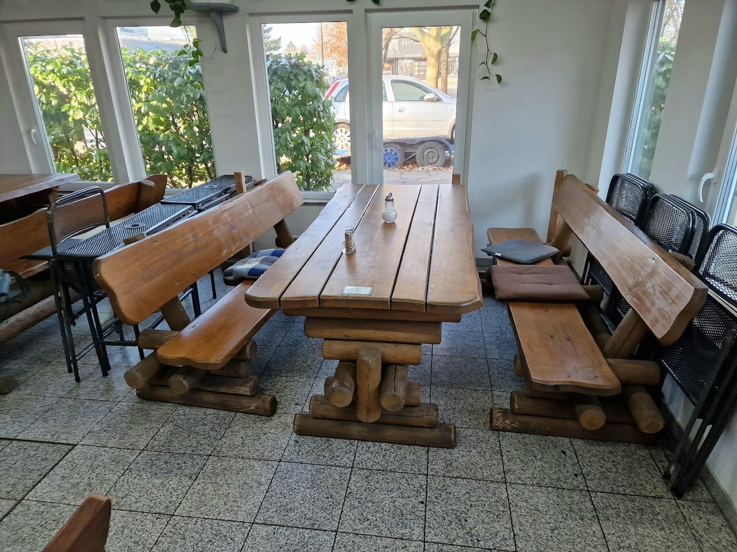 Imbiss Kutscherstube Frühstücksangebot & Mittagstisch · Fotos 4